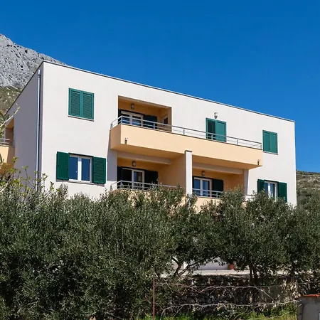 With Parking Space Dugi Rat, Omis - 19516