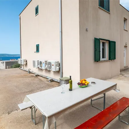 With Parking Space Dugi Rat, Omis - 19516 Apartment Dugi Rat